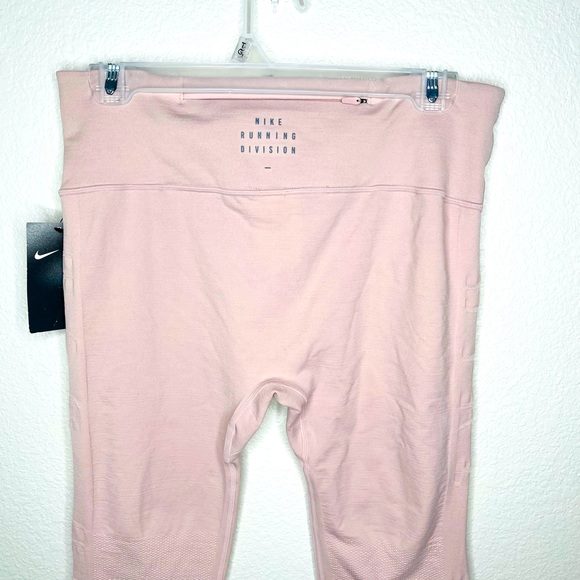 Nike Running Division Leggings - Picture 7 of 10